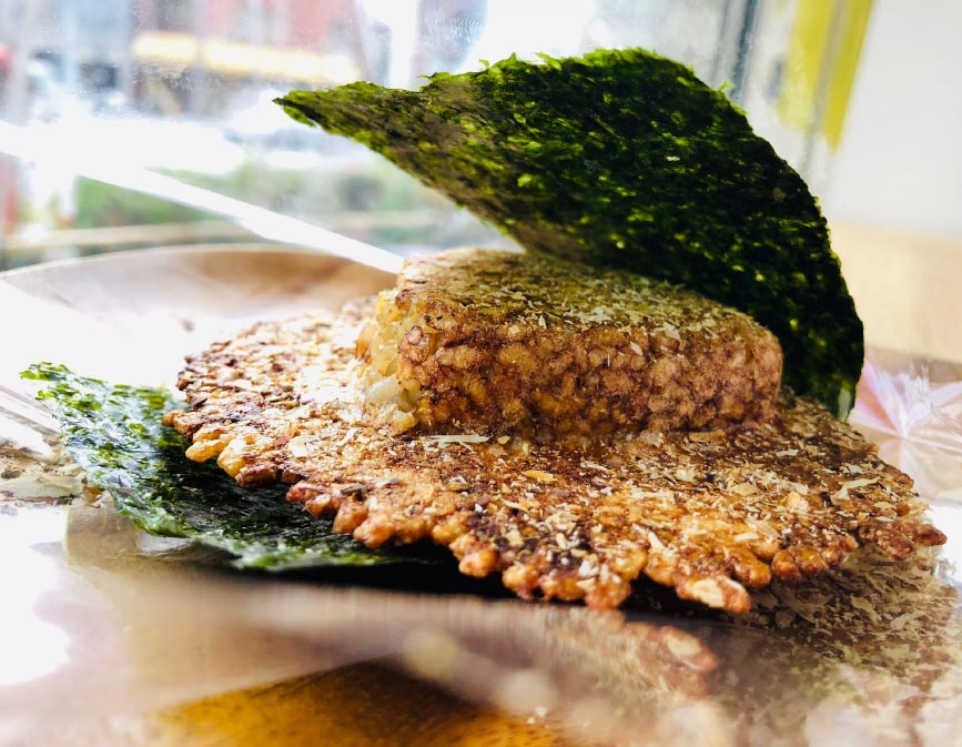 gao -ガオ- | 羽根つき焼きおにぎり専門店&LABAR